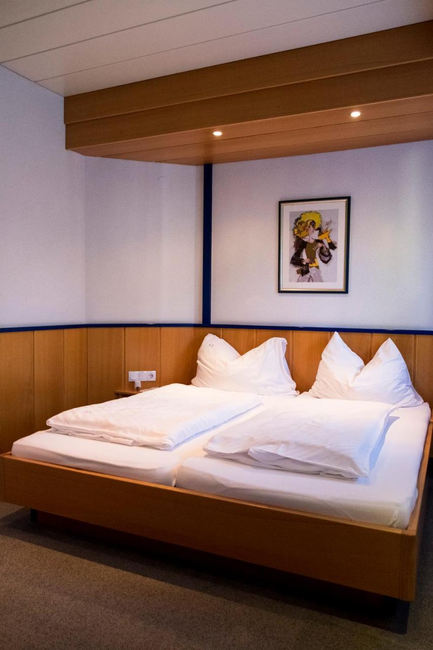 Gaestehaus Stoegmueller Asten Εξωτερικό φωτογραφία